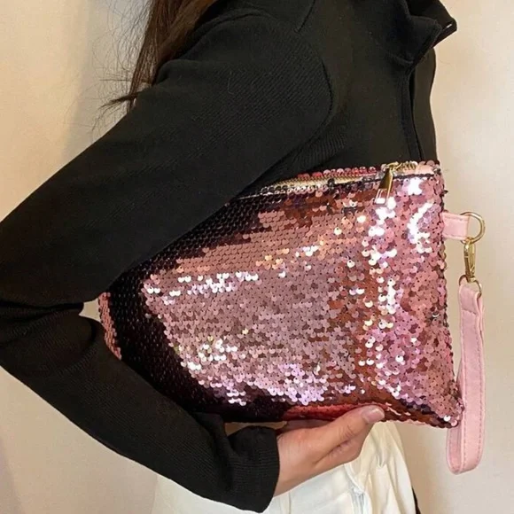 ๐ชฉ Sequins Large Clutch ๐ชฉ - Picture 6 of 8